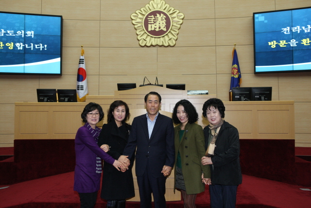 크기변환_12년11월28일 광양시 지체장애인협회 회원 방문  - 0026.jpg