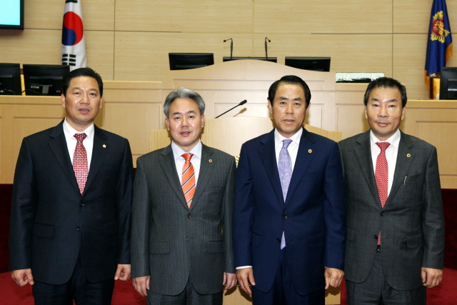 크기변환_12년11월15일 대구시의회 의장단 의회방문 (21).JPG